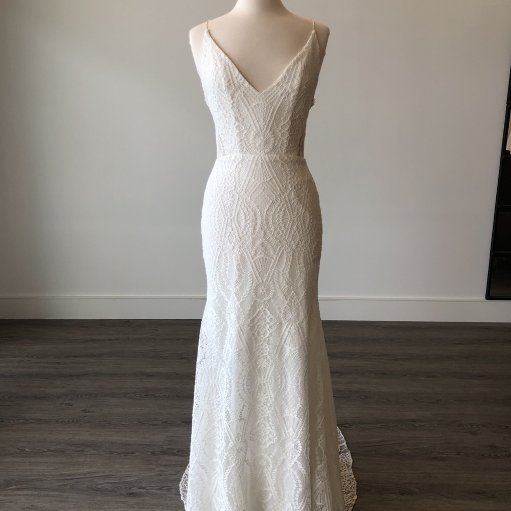Scout "Sunset" Lace Wedding Bridal Dress - Picture 5 of 12